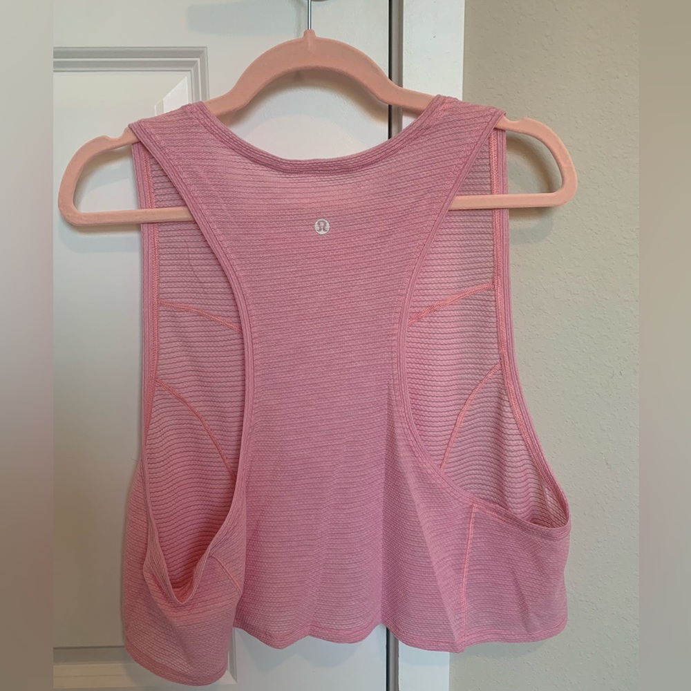 Cropped Lululemon Tank M/L